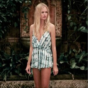 New! DEADSTOCK The Jetset Diaries Serpiente tie dye romper L